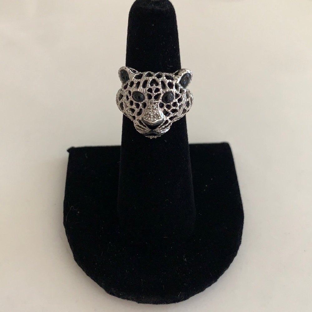 Designer KN Sterling Silver Leopard Ring